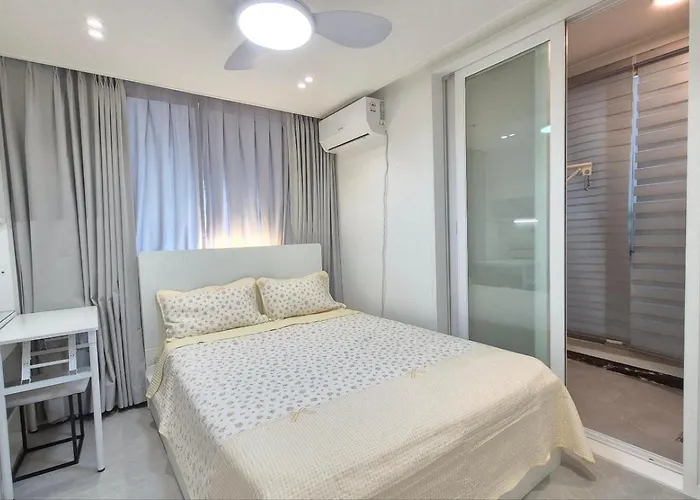 Private Modern Apartment 133M2 Gangnam Coex