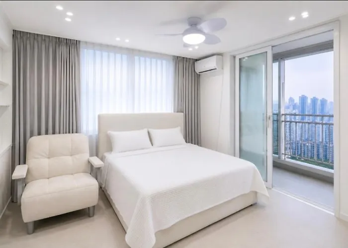 Renovated 2026 Coex Gangnam Royal Park Private 133m2 3br 2ba Séoul